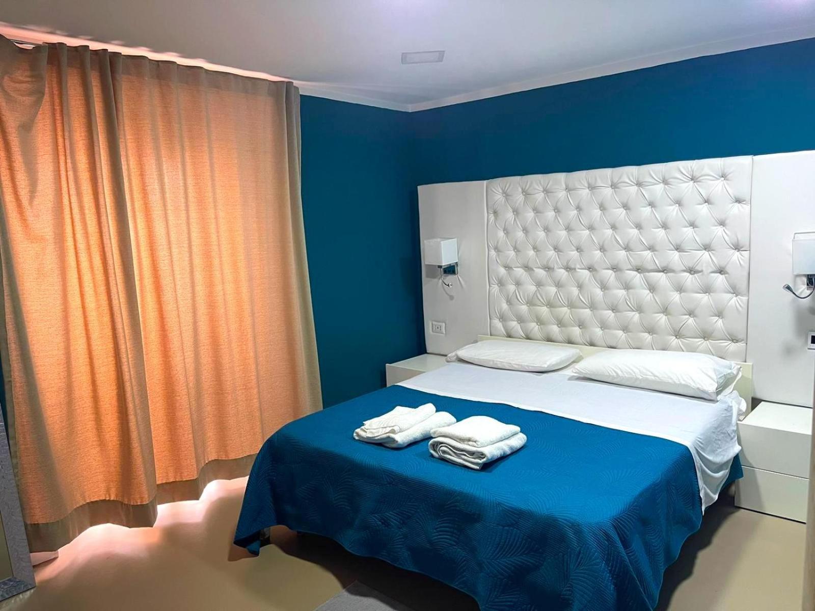 Bed And Breakfast Napoli Centro Storico Kültér fotó